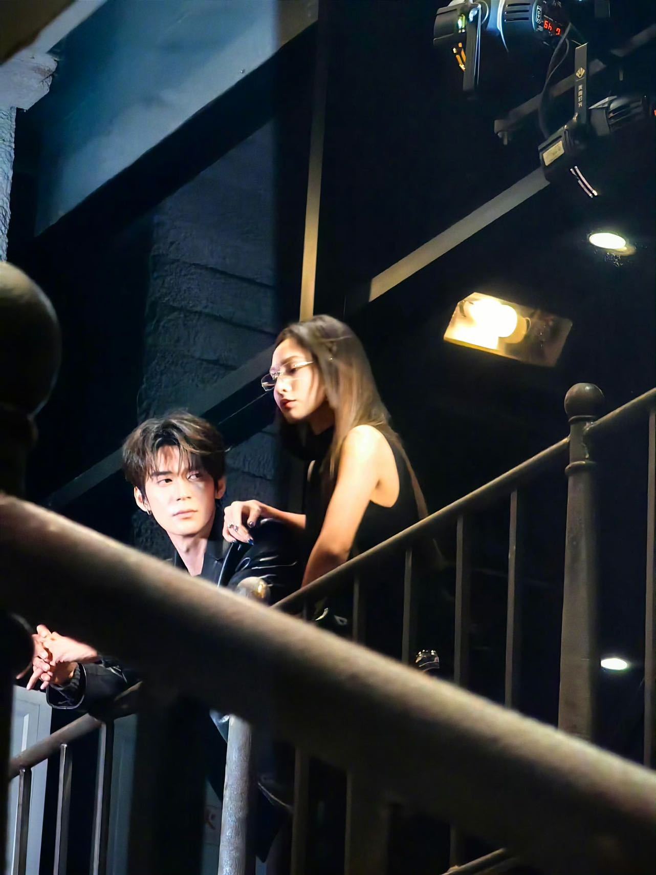 彭小苒是我们村最好的大厨 彭小苒与章时安在开封活动现场展现绝佳默契，从戏内到戏外