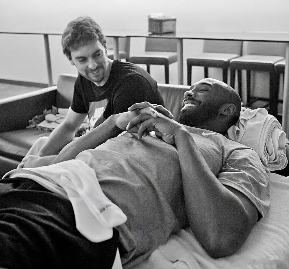 MambaDay人生没有那么多复杂的生存之道，懂得感恩每一个真心对自己好的人就够