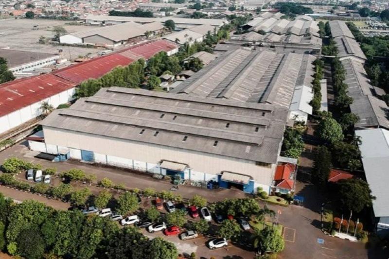 【哪吒汽车印尼工厂迎来首批设备进厂】哪吒汽车在3月7日晚间宣布，其位于印尼的工厂