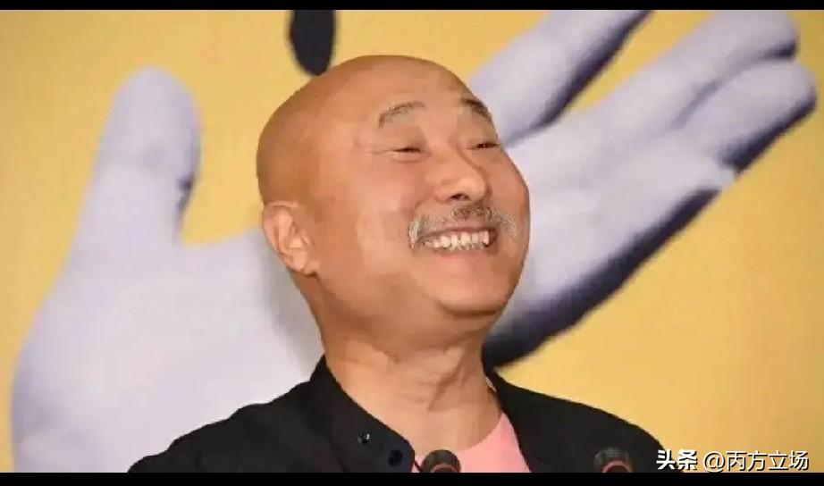 AI评价华语地区喜剧演员前十名，实至名归：
第十名：马丽——开心麻花一姐，长在笑