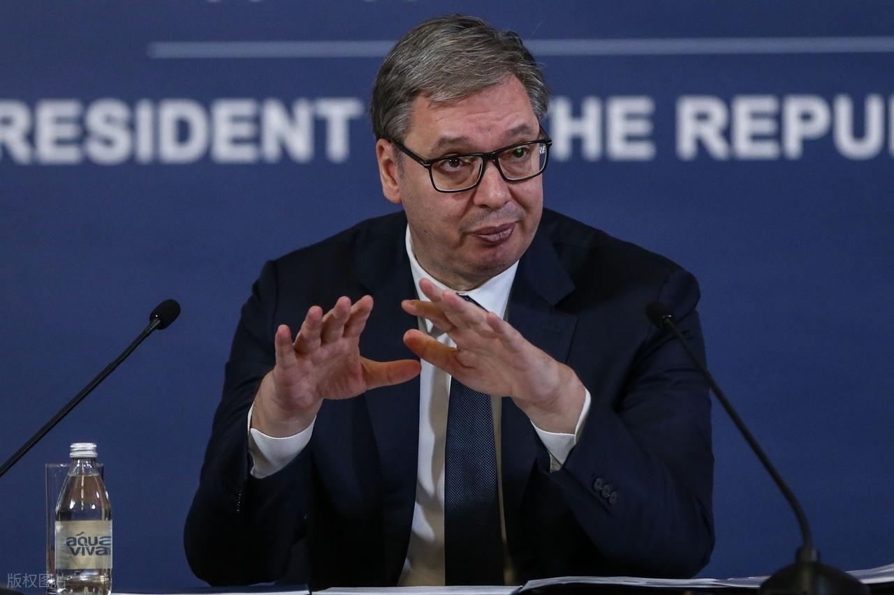 中国武器是塞尔维亚最大的底气！
日前，塞尔维亚总统武契奇对外称，目前阿尔巴尼亚、