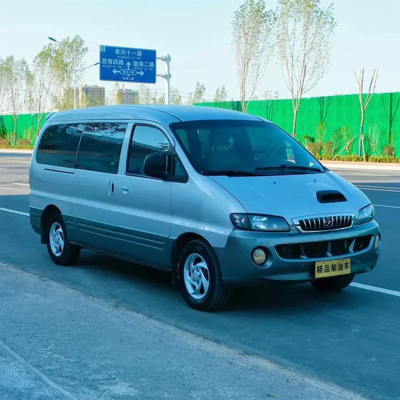 三个老款品牌车之中，有两款为国产车，一款是日本货。
其中一款是安徽省生产的瑞风柴