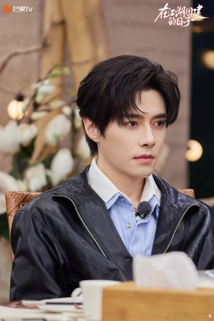 本期水龙吟团综带你走进江湖侠客们的厨房时光！他们除了在舞台上大放异彩，还展现了各