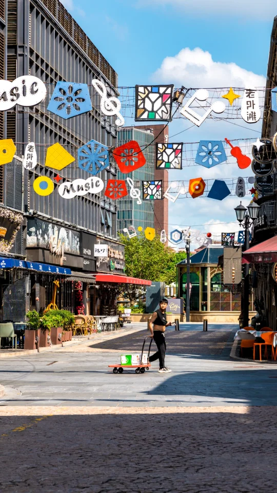 索尼16-55扫街｜用全屏图解锁老外滩的美❗