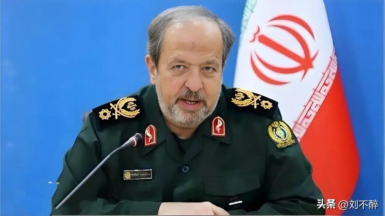 上任不到24小时，
伊朗代防长遇害！