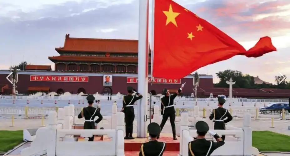 别再弄错了！10 月 1 日属于中华人民共和国，并不是国民党的国庆节，更不是什么