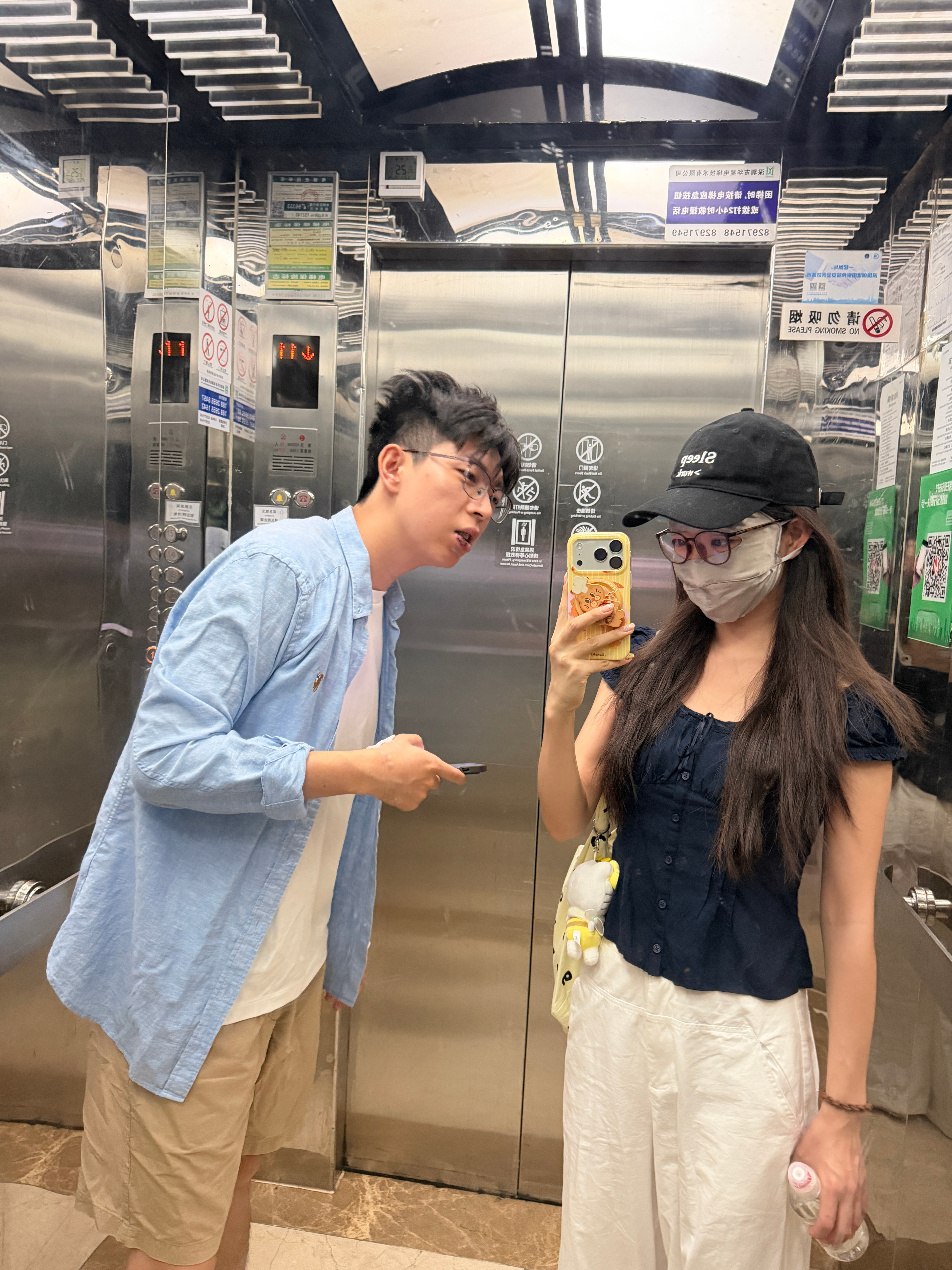大家骑车一定要注意安全！！特别是最近下雨 刹车的时候不要捏到底！！或者尽量下雨就