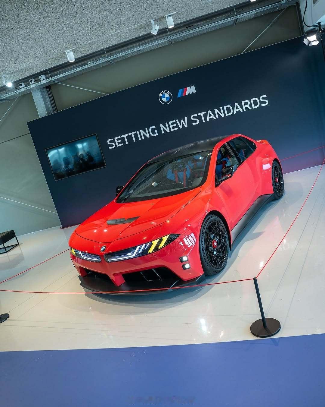 最近的大热门前后轴集成4电机怪兽纯电宝马M3原型车🚗🚗🚗明年量产可以准备钱