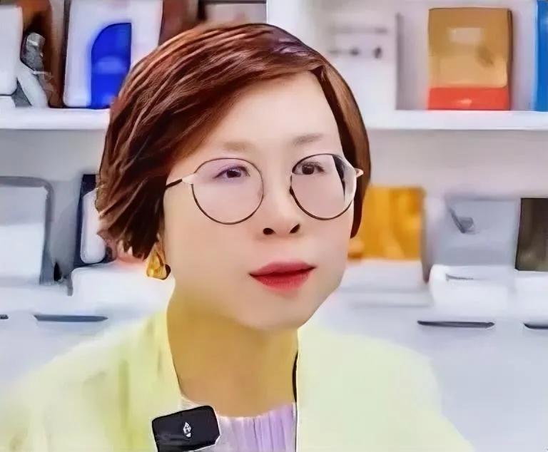 瑞典这波操作，真让人摸不着头脑。

一边关停自家孔子学院，说“怕外部影响”；
