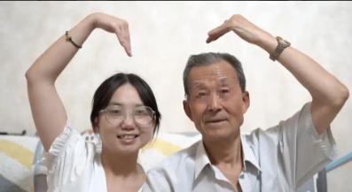 北京，78岁大爷无儿无女、坐轮椅多年，45岁保姆知道其名下有千万北京房产，不留余