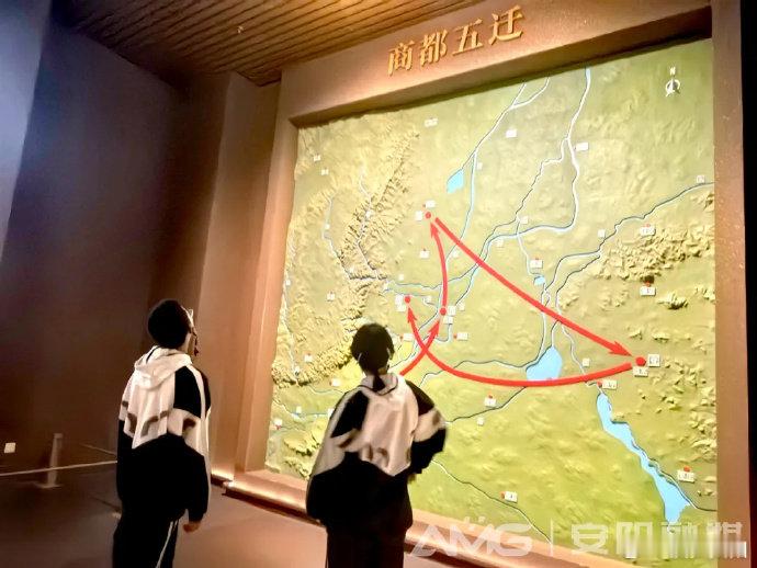 【安阳甲骨里的黄河密码】悠悠黄河，九曲蜿蜒、奔腾不息，是滋养中华文明的母亲河；片