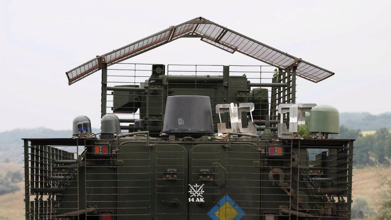 乌克兰第58独立摩托化步兵旅第二营的BTR-4E轮式步兵战车每天认识一件兵器烽火