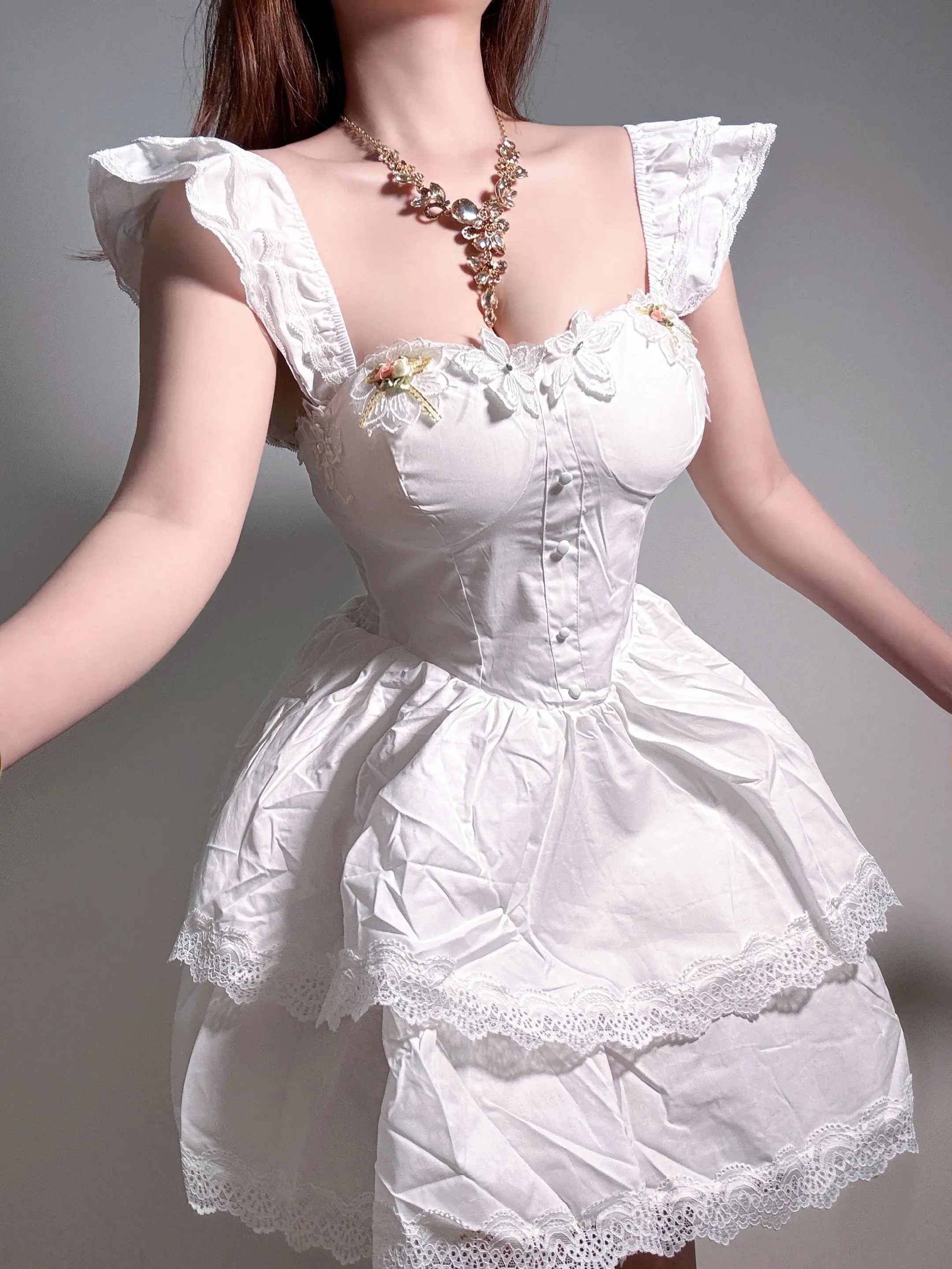 白色蕾丝蓬蓬裙 微胖穿搭 微胖女生 甜系lolita安利 软妹裙