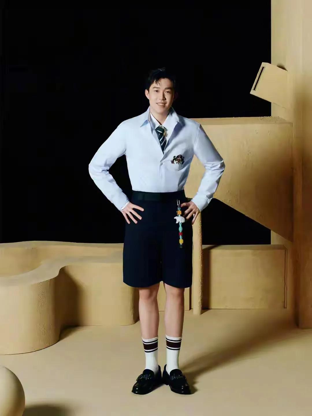 王楚钦，王鹤棣，两位LV品牌大使。
