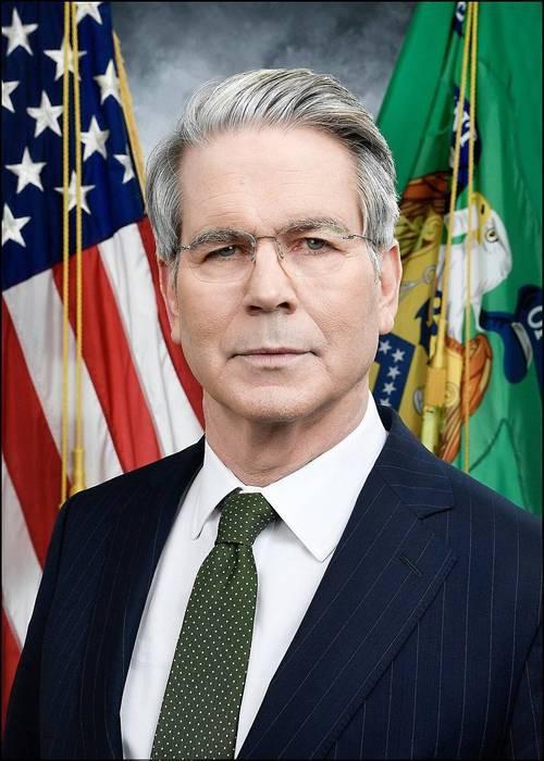 听说要跟中国打关税战，在座的欧洲领导人，全都低下头不敢说话了！美财长果然没有一个