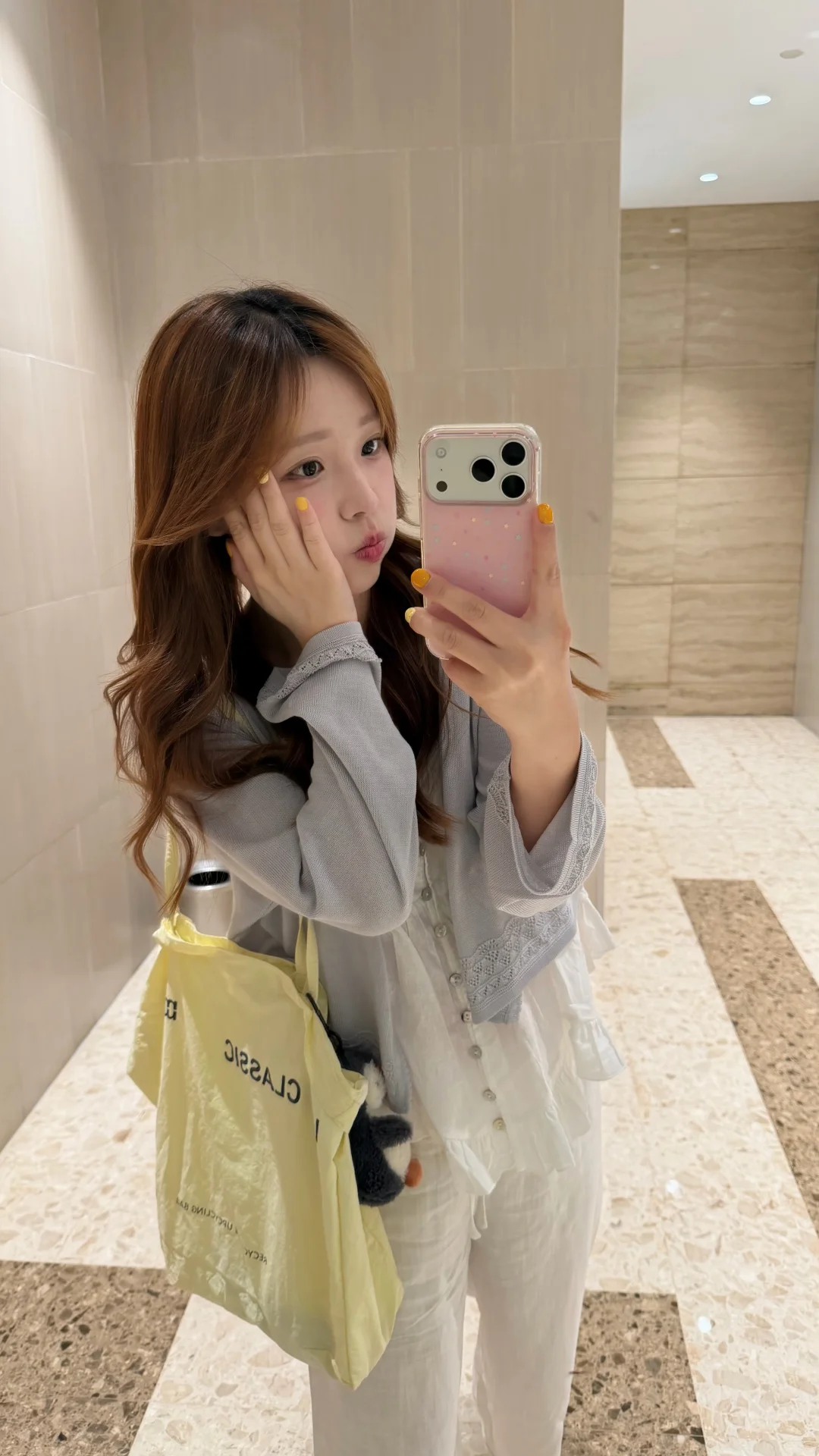 💭₊˚🤍₊⁺ 딩동 ㅎㅇ…🩶