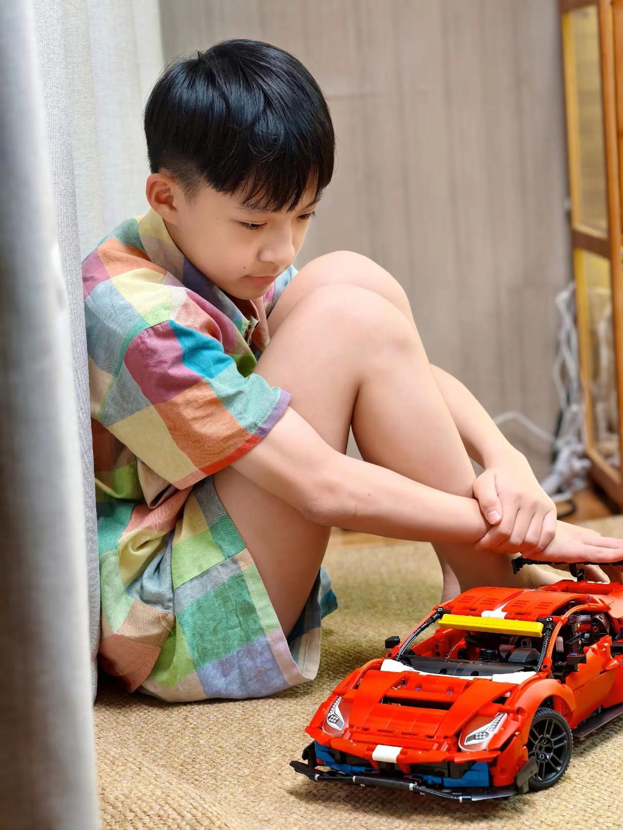 488 GTE〡纯粹的拼搭快乐。这次入手的法拉利488 GTE高砖版，说实话有点