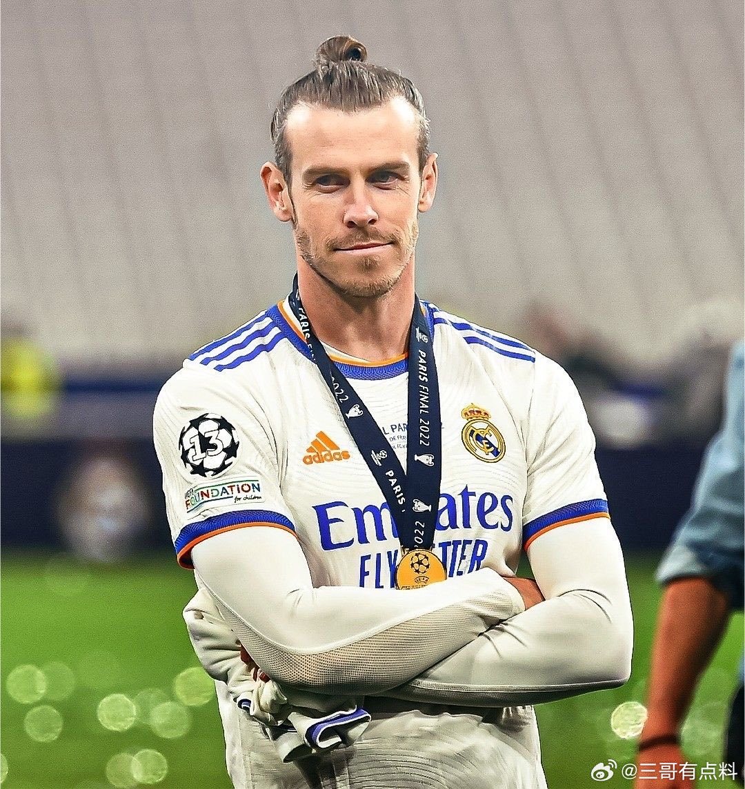 听起来可能很疯狂，但费兰·托雷斯离开巴塞罗那时，参加的 El Clásico 比