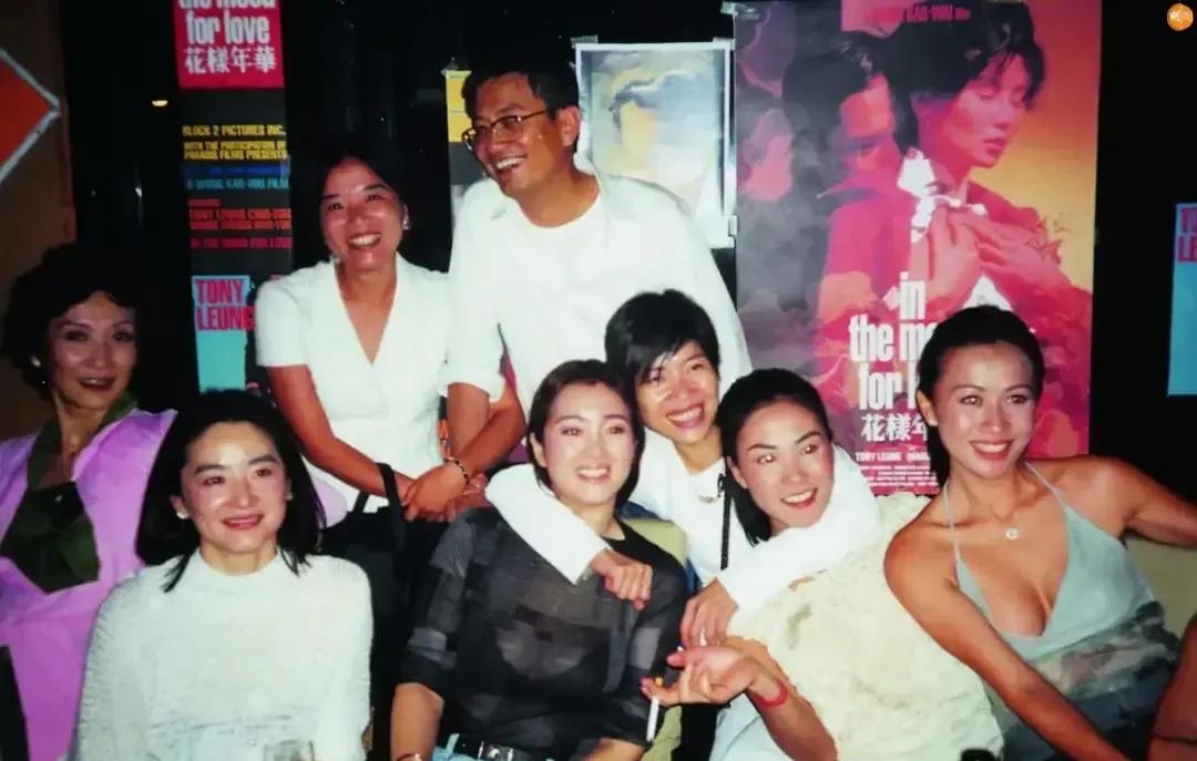 梁朝伟把戛纳影帝奖杯揣回酒店那晚，林青霞巩俐王菲刘嘉玲张曼玉全来了，屋里连下脚的