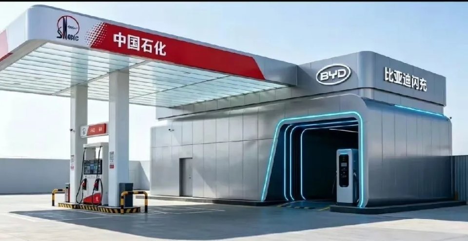 比亚迪汽车布局：海外销量500——800万辆，国内销量200——300万辆，自有