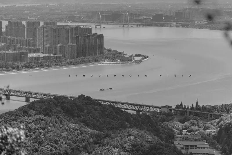 4月15日浙江正式入汛，这一消息可不能小觑。今年浙江省水文年景偏差，钱塘江中上游