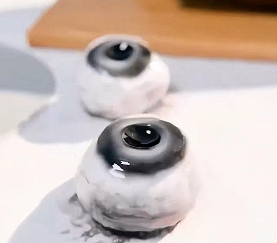 萌趣可爱的毛绒玩具，大眼睛超级治愈！💕🐾