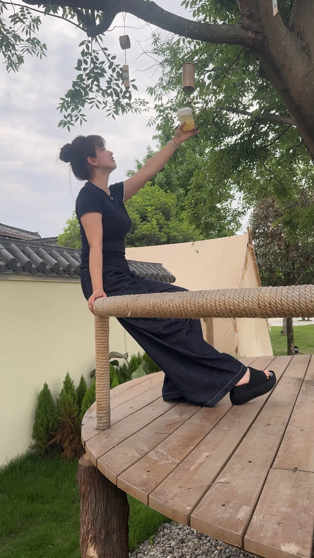 今日份潦草快乐~人或事没有标准  感觉对了就对了