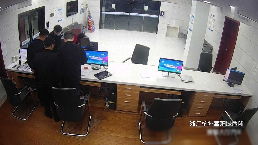 突然失控！杭州男子慌了：我的14627524.24元
在杭州这座繁华的城市里，每
