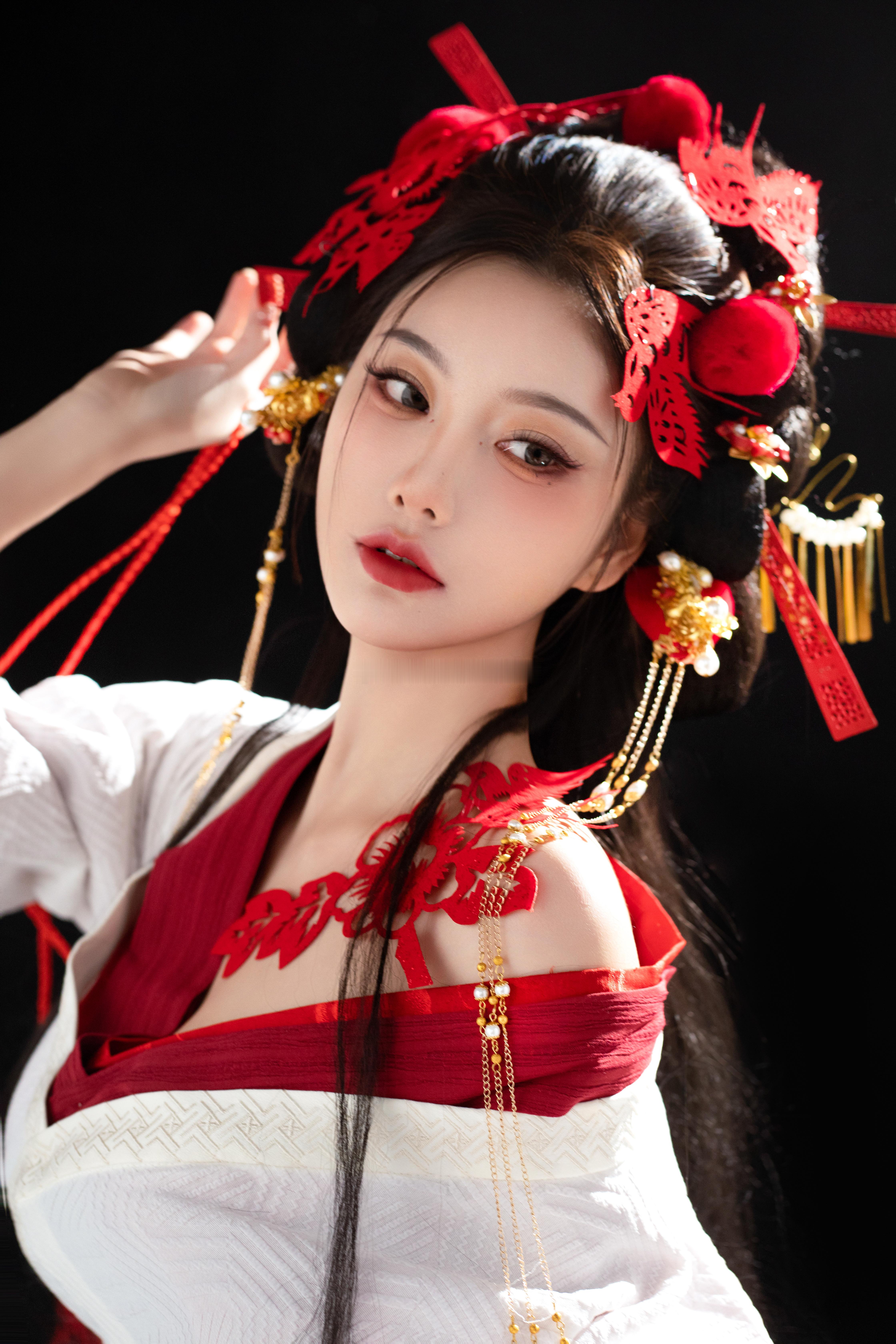 非要长的像沼泽一样你才会沦陷吗. ​​​