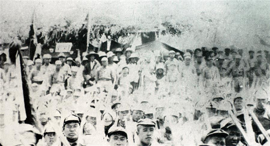 历史上的今日  1935年１ ２ 月 ２ 日 　 同 彭 德 怀 致 电 朱 德