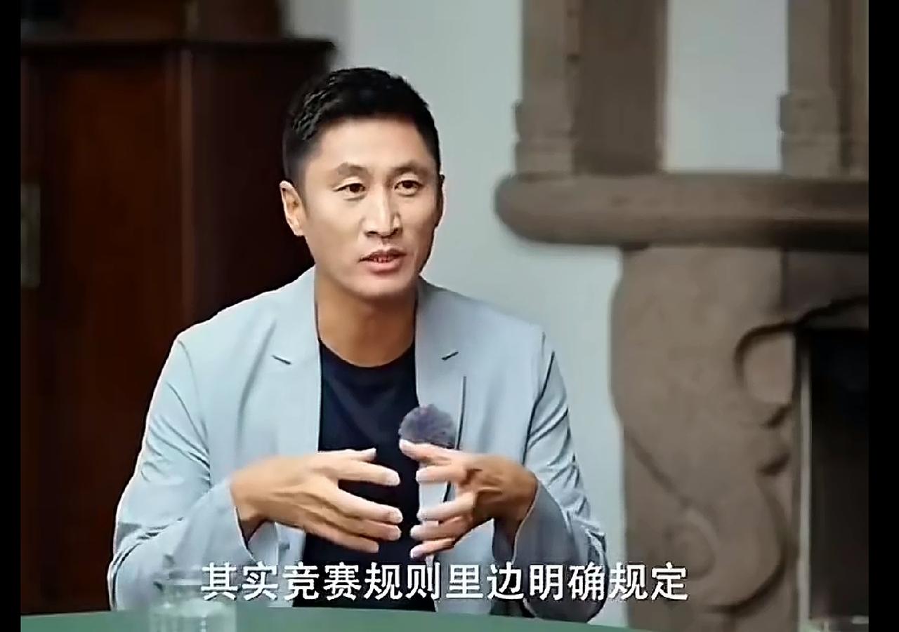 中国金哨马宁终于说清了，梅西打小报告，举报库库雷利亚捂嘴为什么不是红牌？球王还是