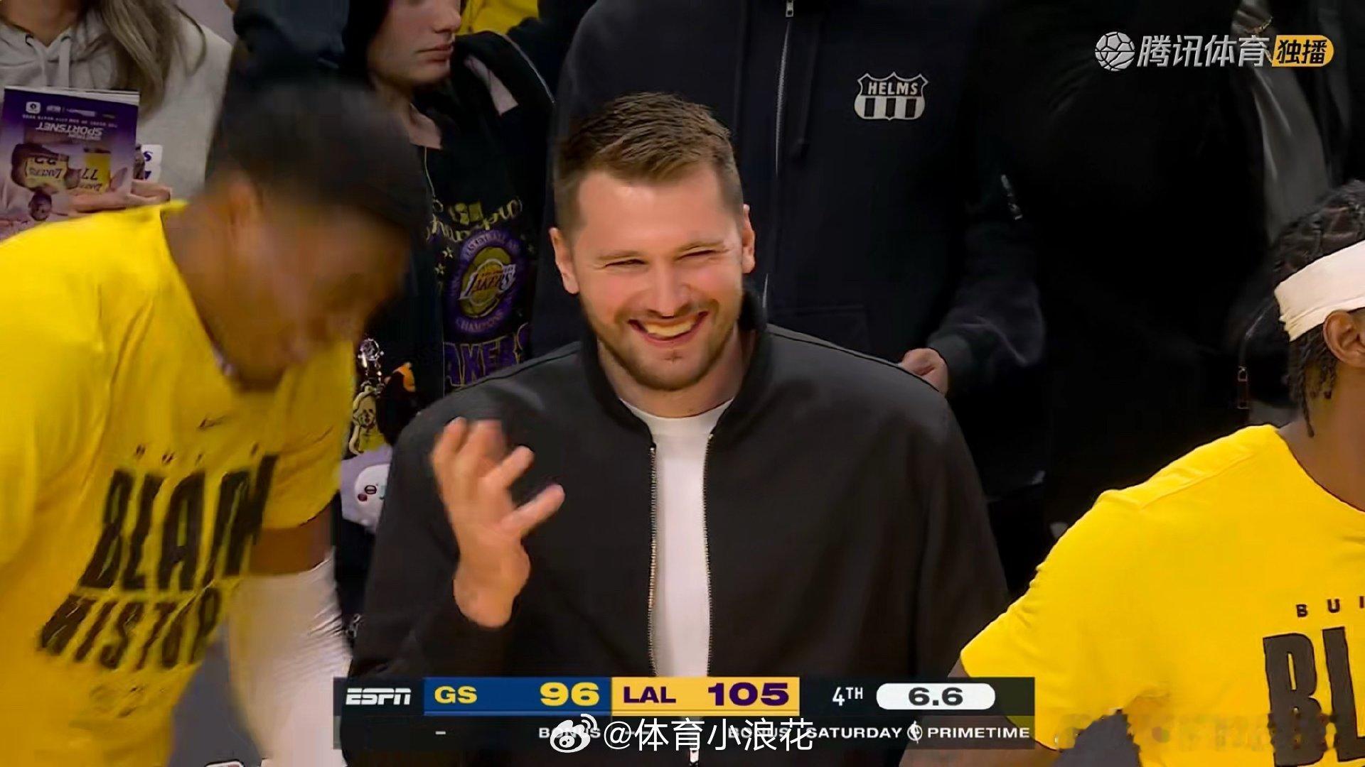 湖人105-99战胜勇士，取得三连胜！如何评价这场比赛勇士vs湖人  cr：隆多