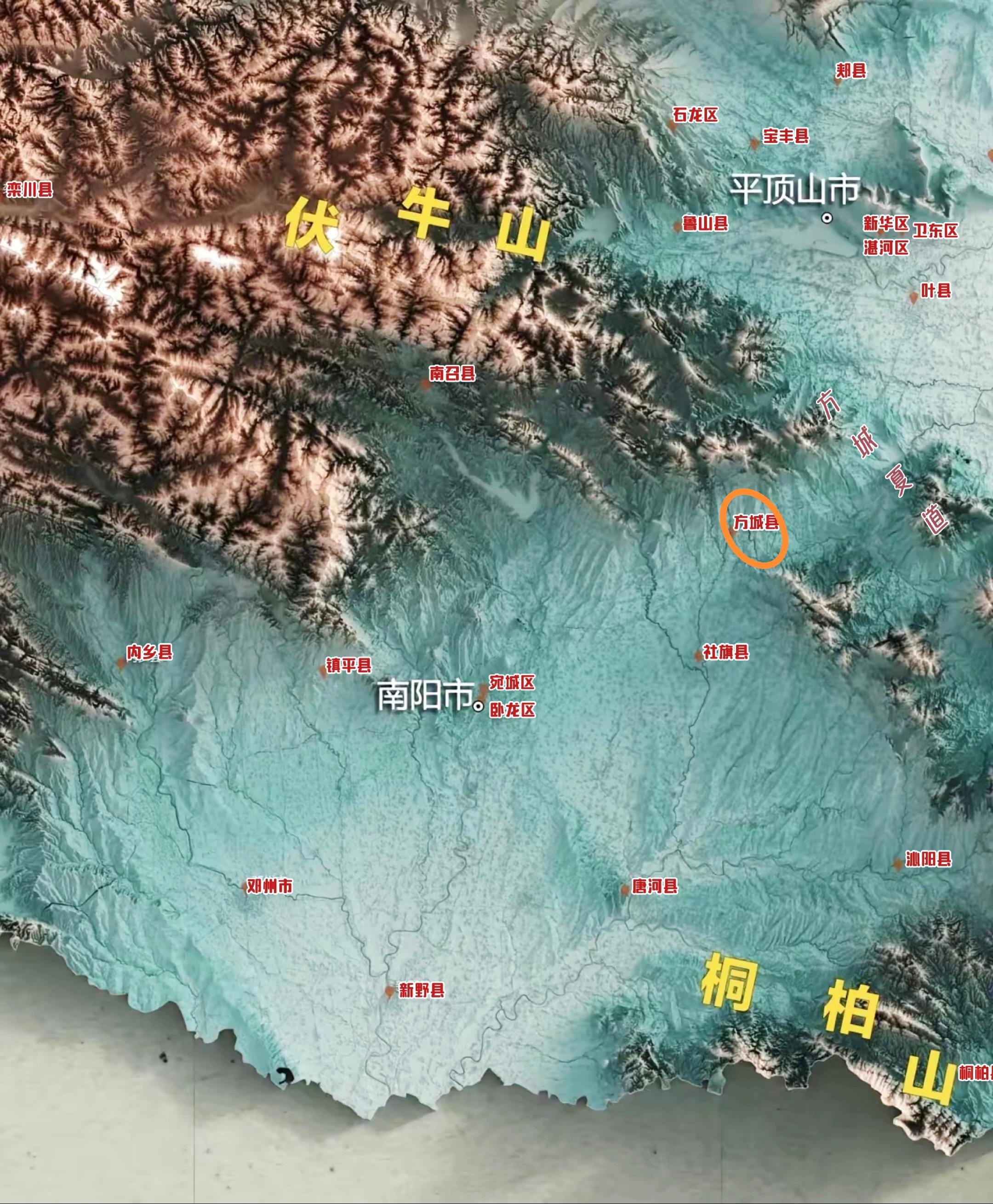 天下九塞之方城垭口。方城垭口位于河南省南阳市方城县北部，是桐柏山与伏牛...
