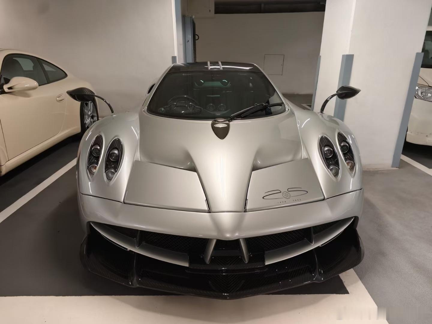 帕加尼  Pagani Huayra Tempesta  神车[色][色][色]
