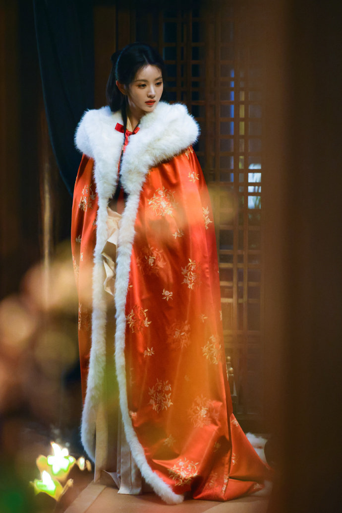 田曦薇嫁金钗 田曦薇魏娆田曦薇一人分饰双女主，双姝博弈太带感了底层逆袭的魏娆与骄