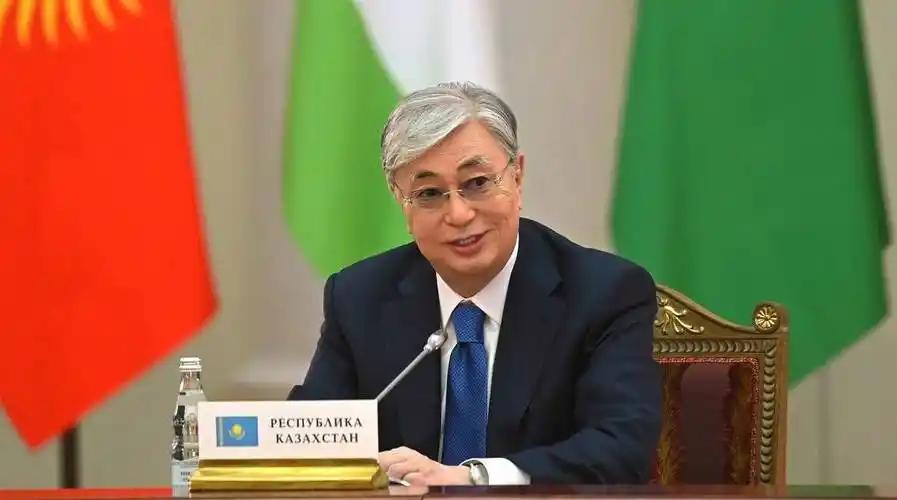 托卡耶夫太聪明了！刚访问日本结束，托卡耶夫的专机直飞俄罗斯，高市早苗估计心态有点