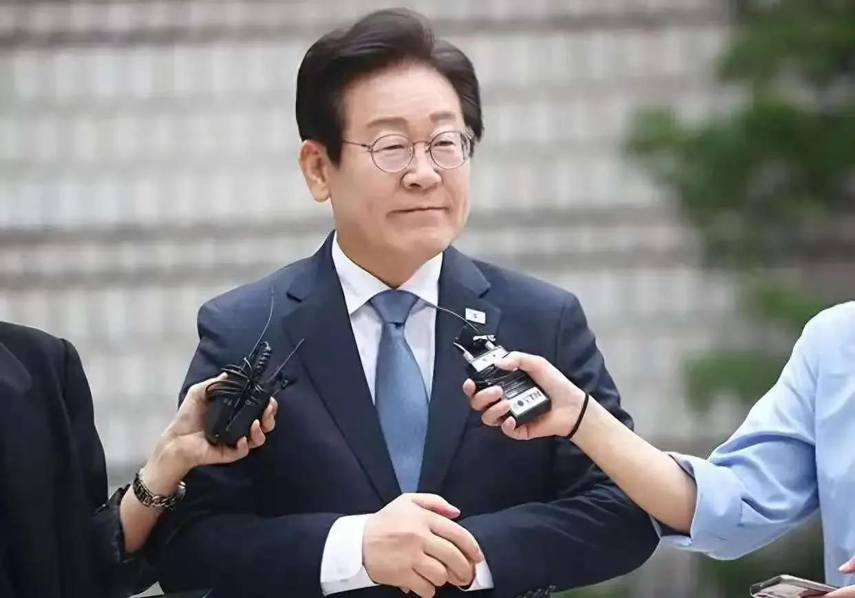 韩国的风向突然变了，有人担心，是否对尹锡悦和金建希夫妇的处罚有点重了，毕竟这可是