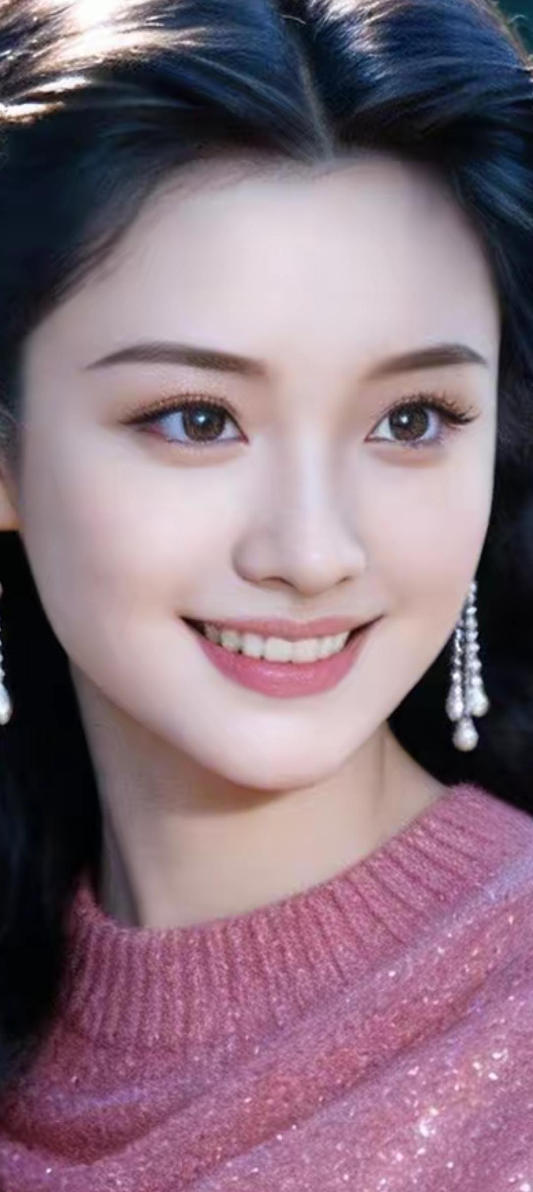 甜美笑容，闪耀耳环，粉色毛衣，元气满满的一天！😊✨