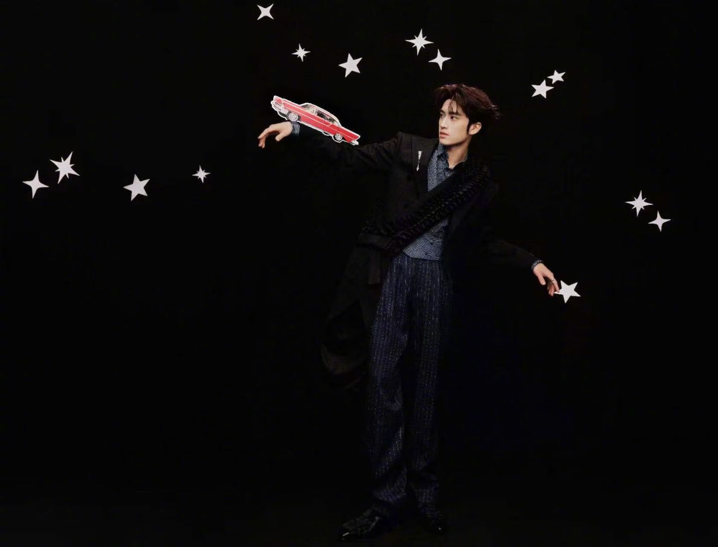 张康乐｜微博之夜 张康乐微博之夜造型图集发布！以Emporio Armani与X