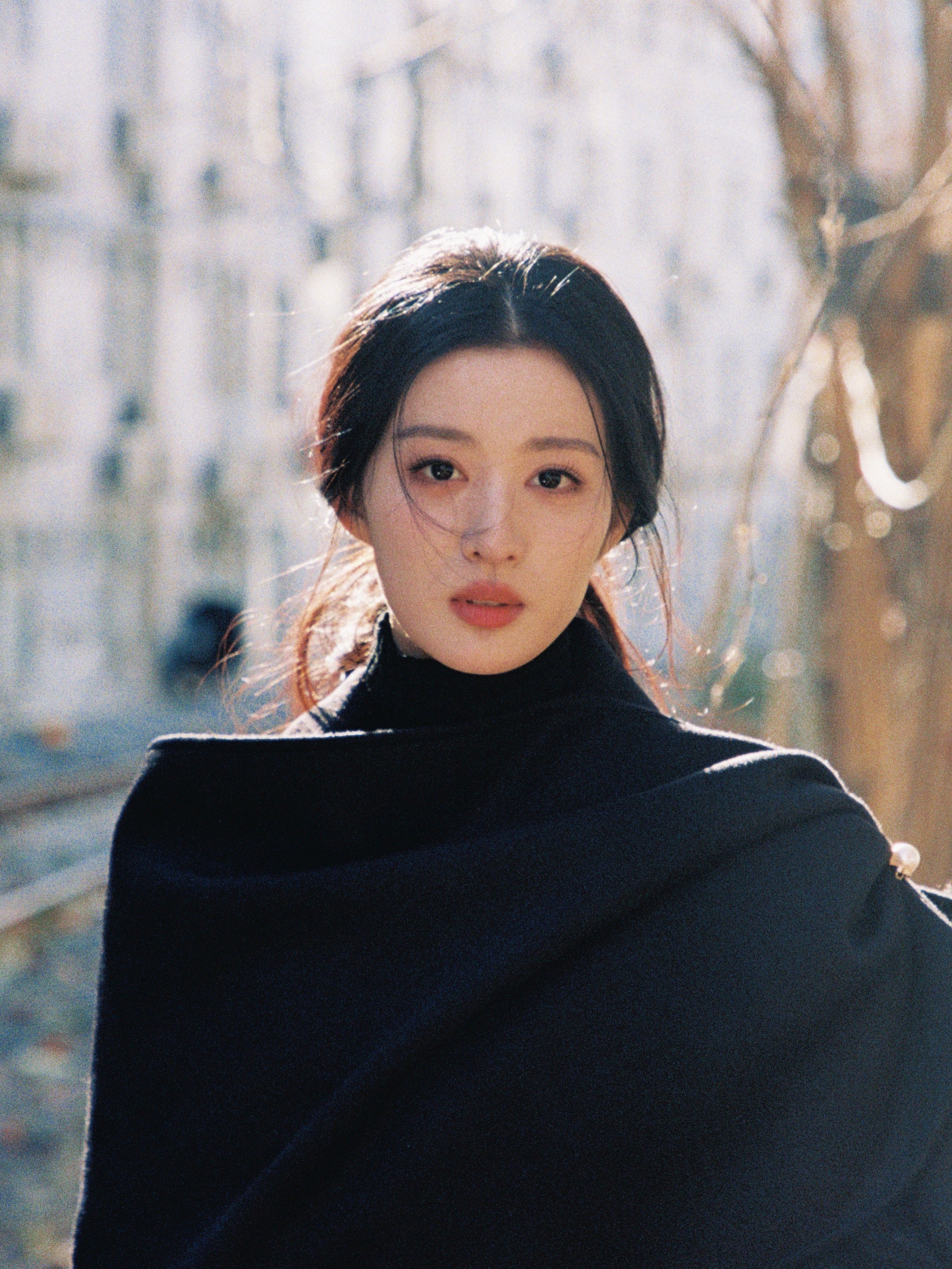 投稿 王楚然 女作家笔下的女主角 ​​​