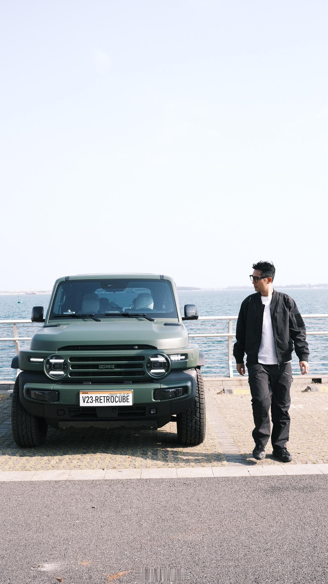 回到湛江海边🏝️开着我的V23小绿兜兜风～顺便测试下这套J16模块化机车夹克-