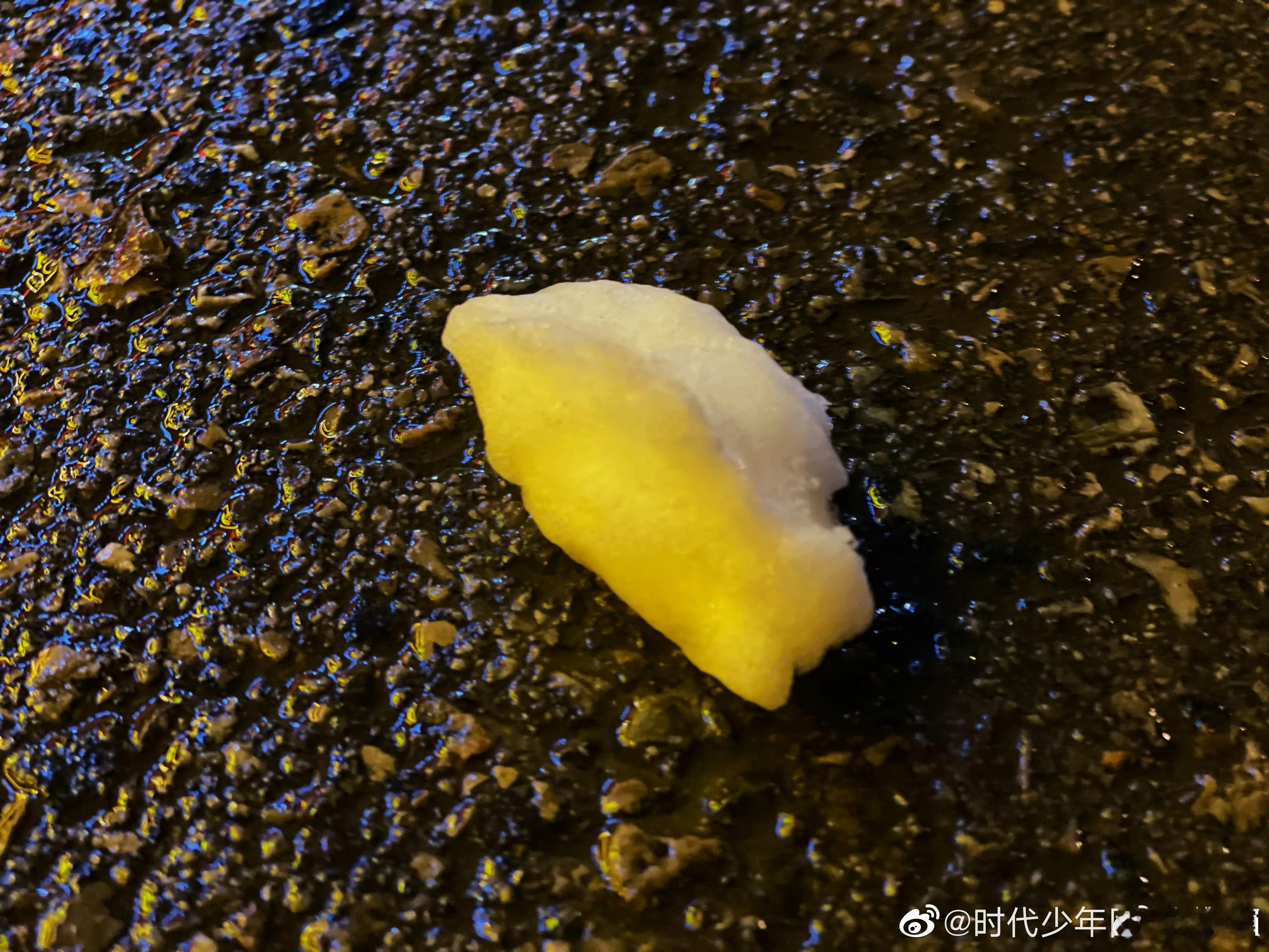 从零点开始循环播放旧直拍。你几年前包的雪饺子都研究一下看看里边有没有馅料，这手里