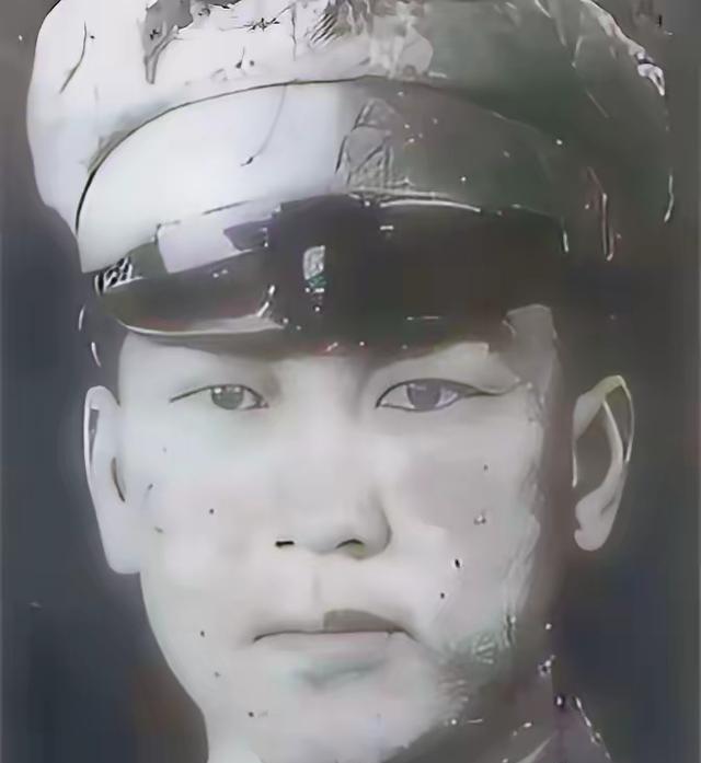 1949年大势已去，国民党将领大多选择死战或起义。唯独120军军长周嘉彬，走出了