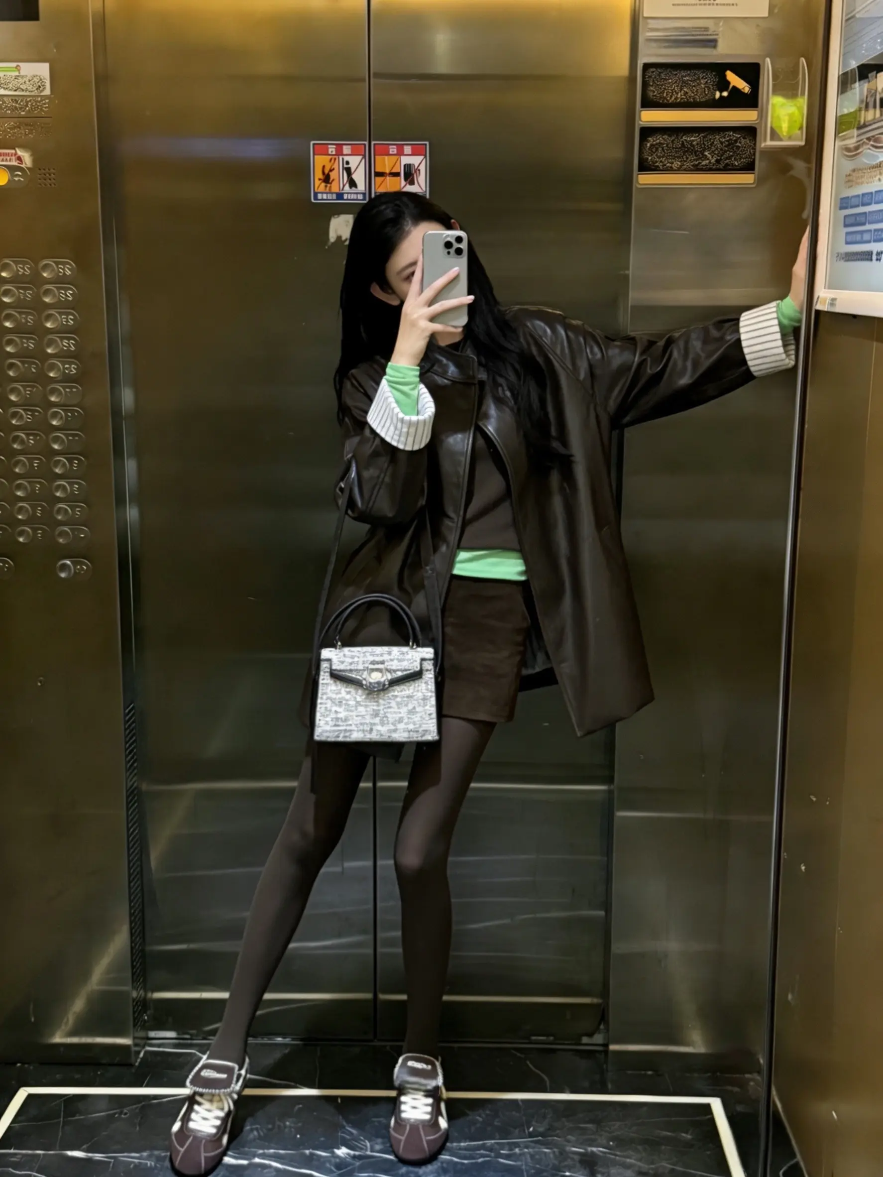 卖萌和装b都好累 我就站这呼吸两下你就直接爱上我 行吗