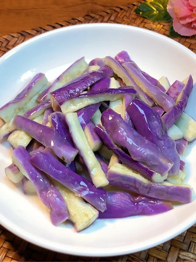 不变色蒸茄子｜家常版蒜蓉凉拌茄子🍆