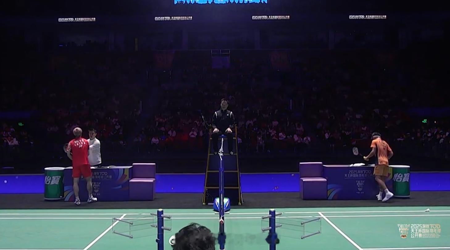 天王杯国际羽毛球公开赛 男单 1/4赛 第3场 石宇奇 21-19 11-10 