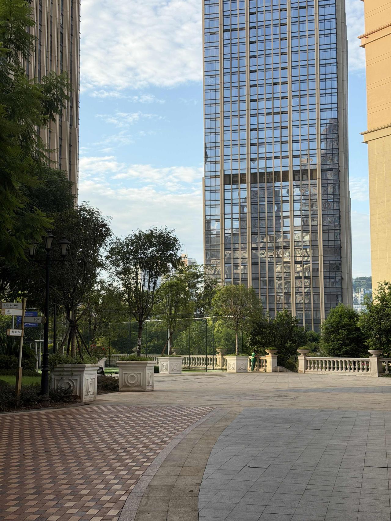 重庆今晨好凉爽
今天是2026年8月14日，其实就是八月中旬，只不过是差一天而已