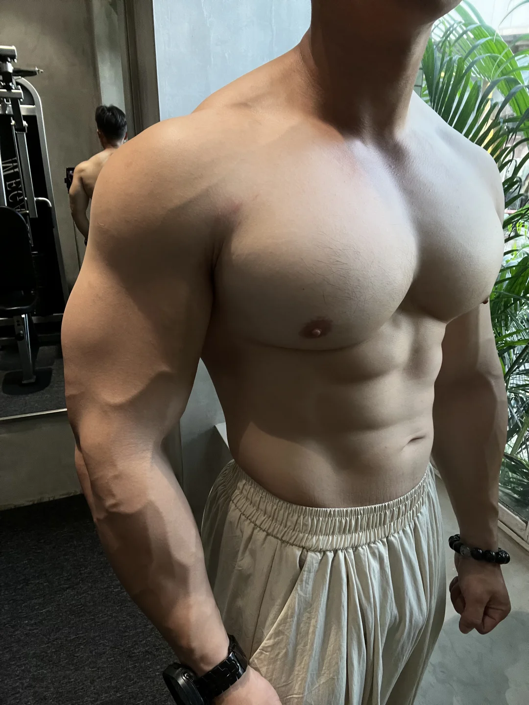 锻炼完记得给肌肉进行松解！