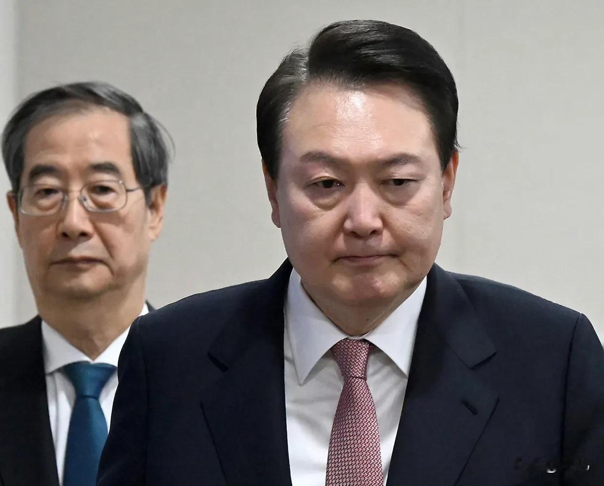 完蛋了！韩国警方和公调处这次丢大人了。
韩国警方派出3000多名警员协助公调处数
