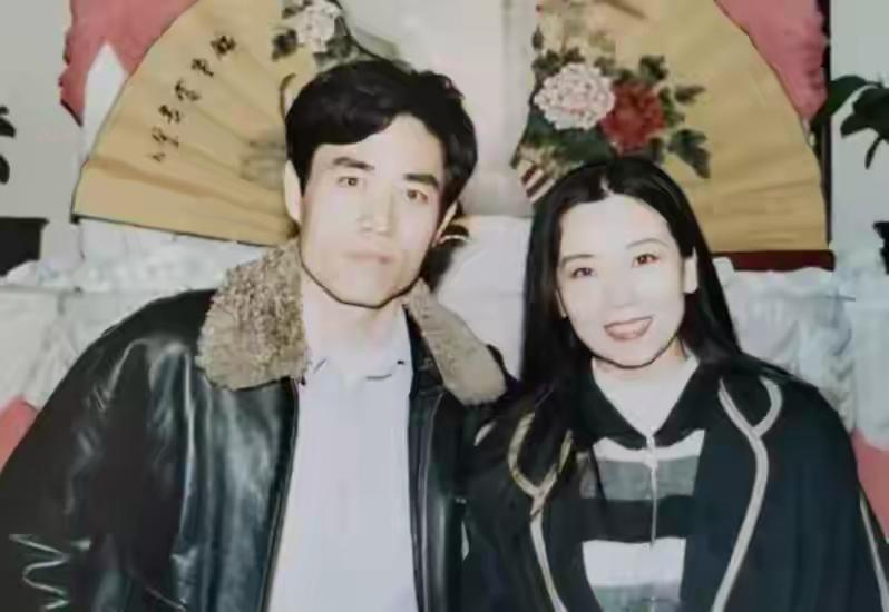 陈宝国
赵奎娥
夫妻照